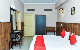 Oyo 4064 Maharaja Hotel Panipat 3* India