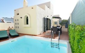 Villa Olympia Lovely, Close To Town And Beaches With Private Pool & Fast Wifi