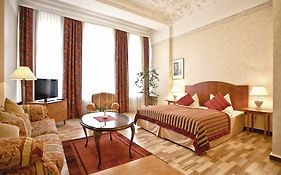 Comfort Hotel Auberge Berlin 3*