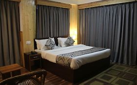 Bluben Alpine Hotel Pelling 3* India