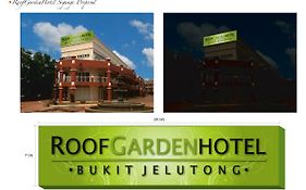 Roof Garden Hotel  3*