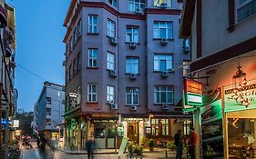 Yeni Hotel Istanbul 2*