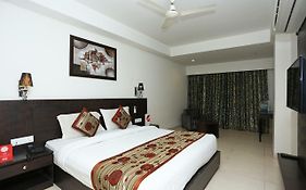 Capital O 3600 Hotel Royal Windsor Kathgodam India