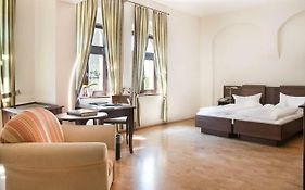 Alte Canzley Wittenberg 4*