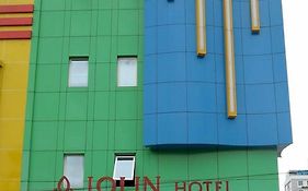 Jolin Hotel Makassar