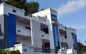 Pine Hill Suites Ooty