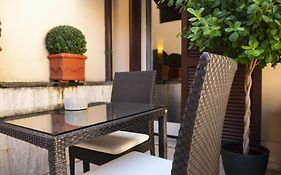 Intown Luxury House Hotel Rome 3*