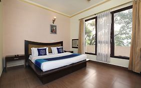 Hotel Downtown Suites Amritsar 3* India