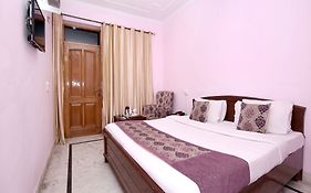 Oyo 6463 Hotel Dove Chandigarh India