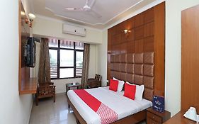 City Star Hotel Dehradun 3* India