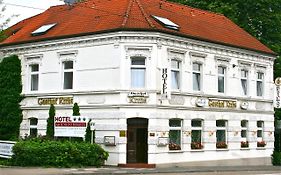 Hotel Am Schloss Borbeck  3*