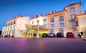 Tulip Inn Estarreja Hotel & Spa 4*