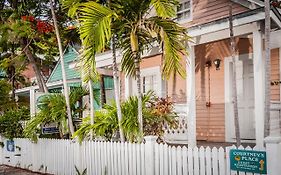 Courtney's Cottages Key West