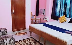 Hotel Gunjan Puri India