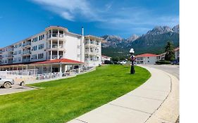 Mountain View Resort And Suites At Fairmont Hot Springs  3* Canada
