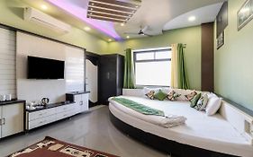Hotel Raj Garden Pushkar 3*