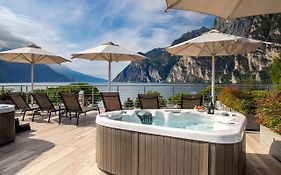 Hotel Bellariva Riva Del Garda 4* Italien