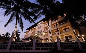Hotel Amara Grand Goa 4*