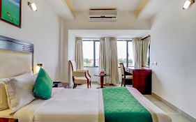 Hotel Luciya Kochi 2* India