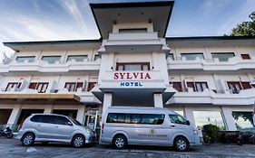 Sylvia Hotel  3*