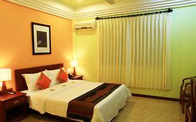 Banyan Leaf Hotel Siem Reap