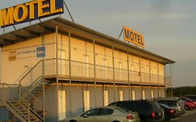 Tour-motel 3*