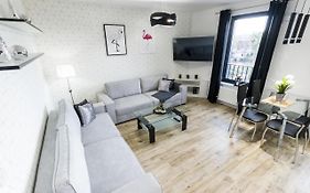 New Big Apartment- Old Town - 3 Rooms - Parking - Viewpoint
