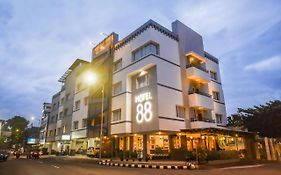 Hotel 88 Jember  2* Indonesia