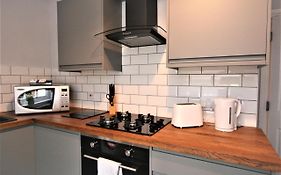 Nelson Serviced Apartments Gloucester
