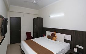 Hotel City Square Agra