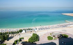 Ramada Beach Hotel Ajman 4 ****