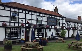 The Red Lion Rebourne