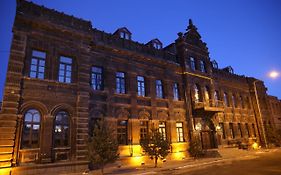 Cheltikov Hotel