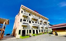 Hotel Chalet Sportfishing Pnk Teluk Bahang 2*