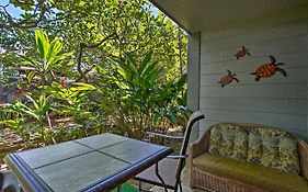 Kailua Studio With Pool Access And Garden Views!