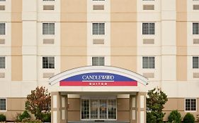 Candlewood Suites-West Springfield, An Ihg Hotel