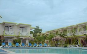 Fun Holiday Beach Resort Negril Jamaica