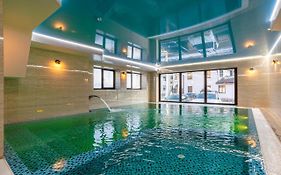 Amarena Spa Hotel - Breakfast Included In The Price Spa Swimming Pool Sauna Hammam Jacuzzi Restaurant Inexpensive And Delicious Food Parking Area Barbecue 400 M To Bukovel Lift 1 Room And Cottages