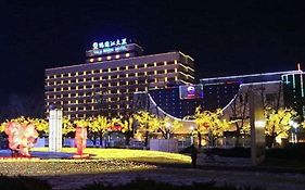 鸭绿江大厦 酒店