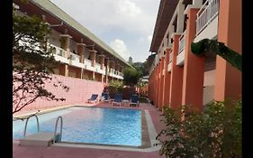 First Resort Albergo Phuket 3*