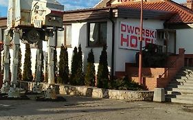 Hotel i Restauracja Dworski