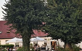 Lindenhof Liepgarten - Pension & Gaststatte