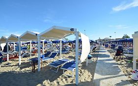 Riccione Beach - Enjoy Your Summer - Con Parco Acquatico Incluso