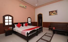 Oyo 22446 Sonar Haveli Hotel Bharatpur 3* India