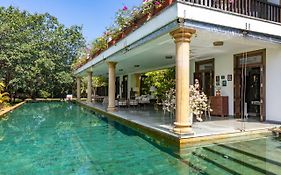 Villa Magnolia By Lohono Stays Alibag India