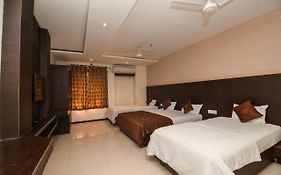 Hotel Shreeram Ujjain 2*