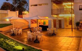 Oasis Hotel Mysore 3*