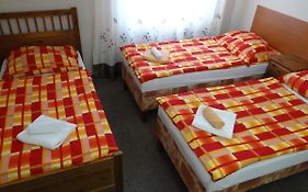 Bed And Breakfast Pension Europa  3*