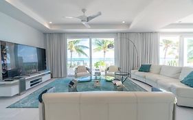 White House - Exclusive Luxury Beachfront Villa - Private White Sand Beach photos Exterior