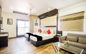 Hotel Ivory Inn Kolkata 3*